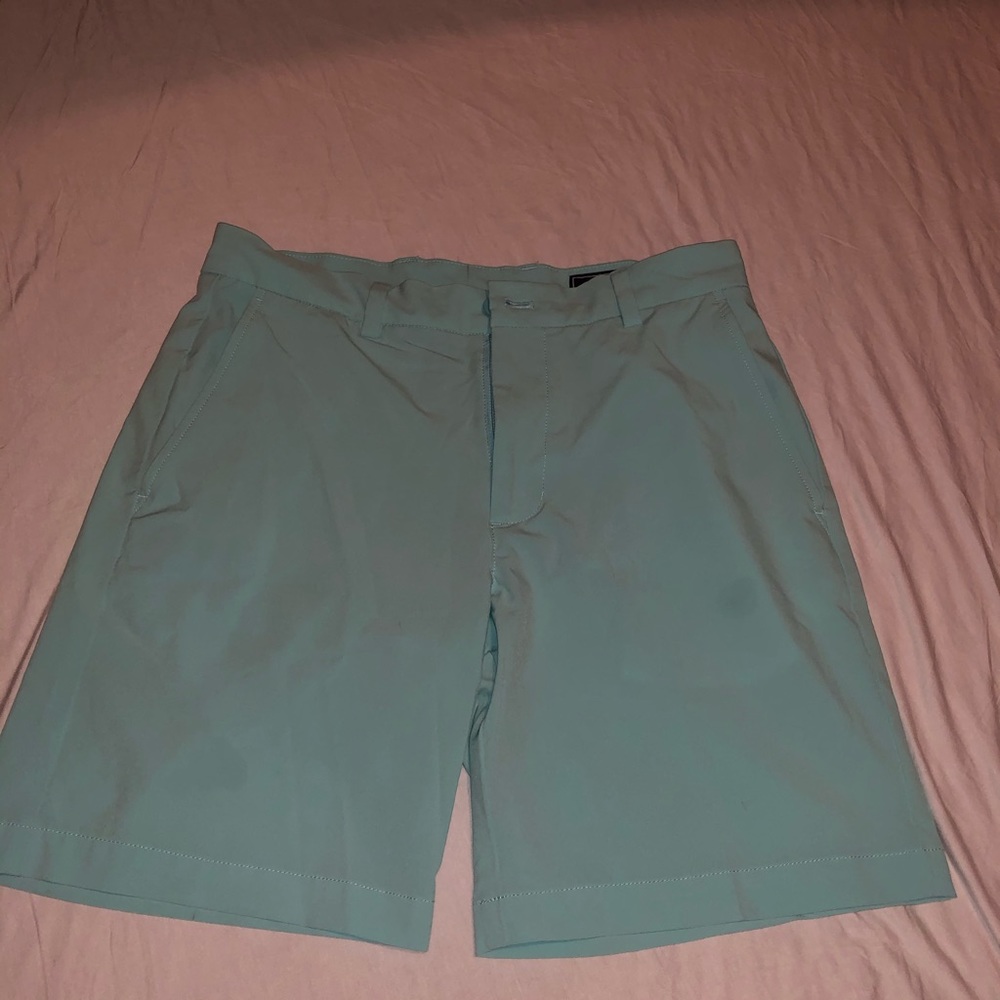 MENS VINEYARD VINES BREAKER SHORTS SZ 30